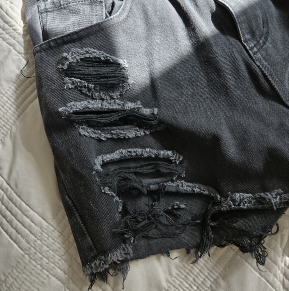 Black Distressed High-Waisted Jean Shorts - Picture 2 of 5